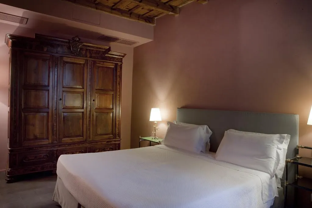 **** Отель Maison Borella Милан Италия